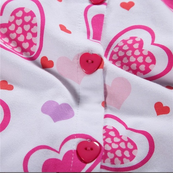 NWOT 💕 Princess Hearts Front Snap Onesie Bodysuit - Picture 12 of 13